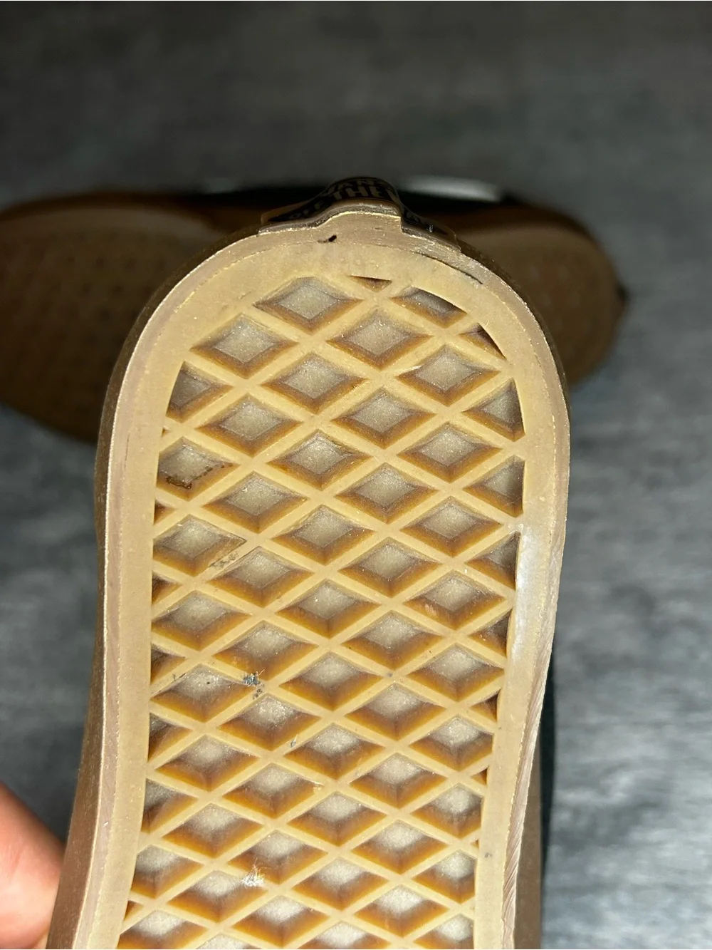 VANS Shoes Off the Wall Old Skool Black w/ Gum Sole Men’s Size 5/Women Size 6.5